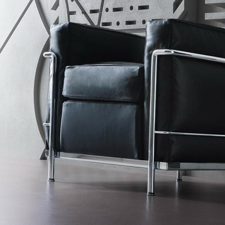 카시나 LC2 Cassina 스티브잡스 샬롯페리앙 르코르뷔지에 김나영 유아인