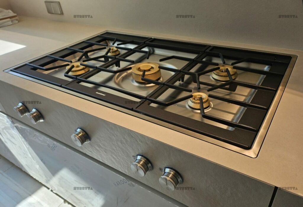 가게나우 400 시리즈 가스쿡탑 플러쉬 타입 90cm Gaggenau 400 Series Gas Cooktop CG492211 Flush-type only