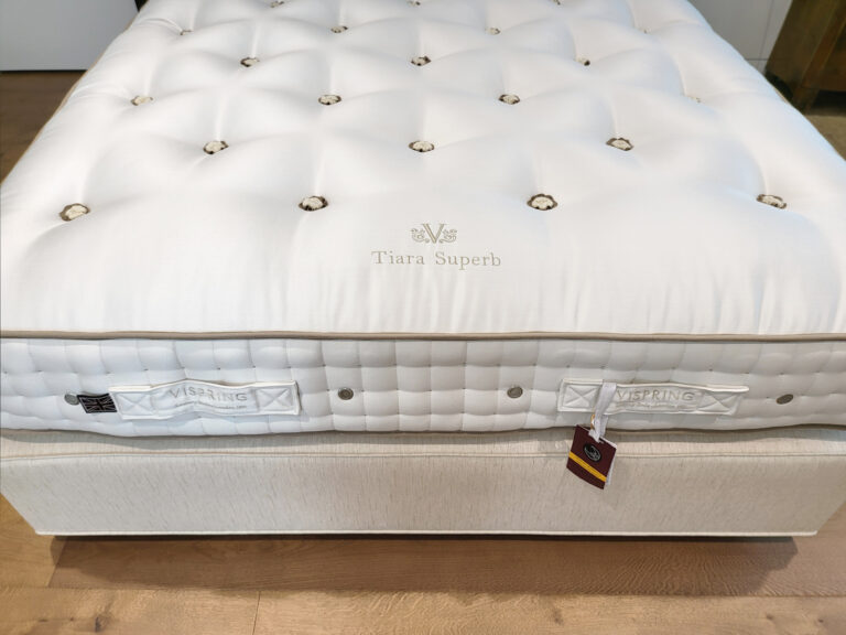 바이스프링 티아라 슈퍼브 매트리스 Vispring Tiara Superb Mattress 더블